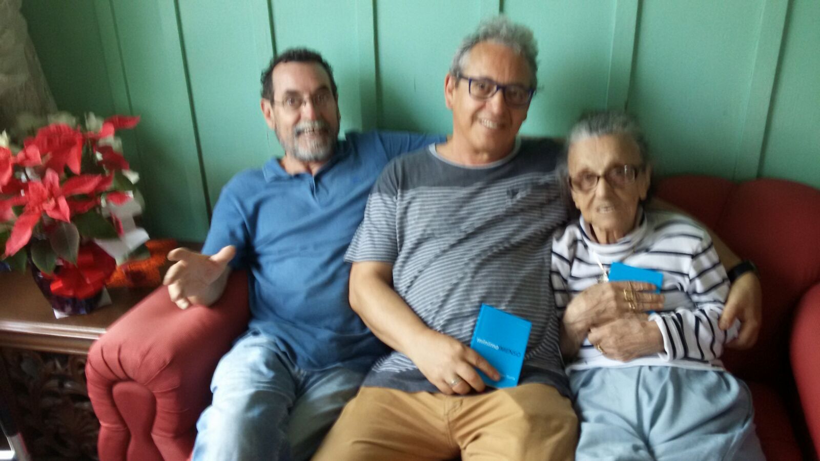 Entrega de livros Casa da Francinha, 2015